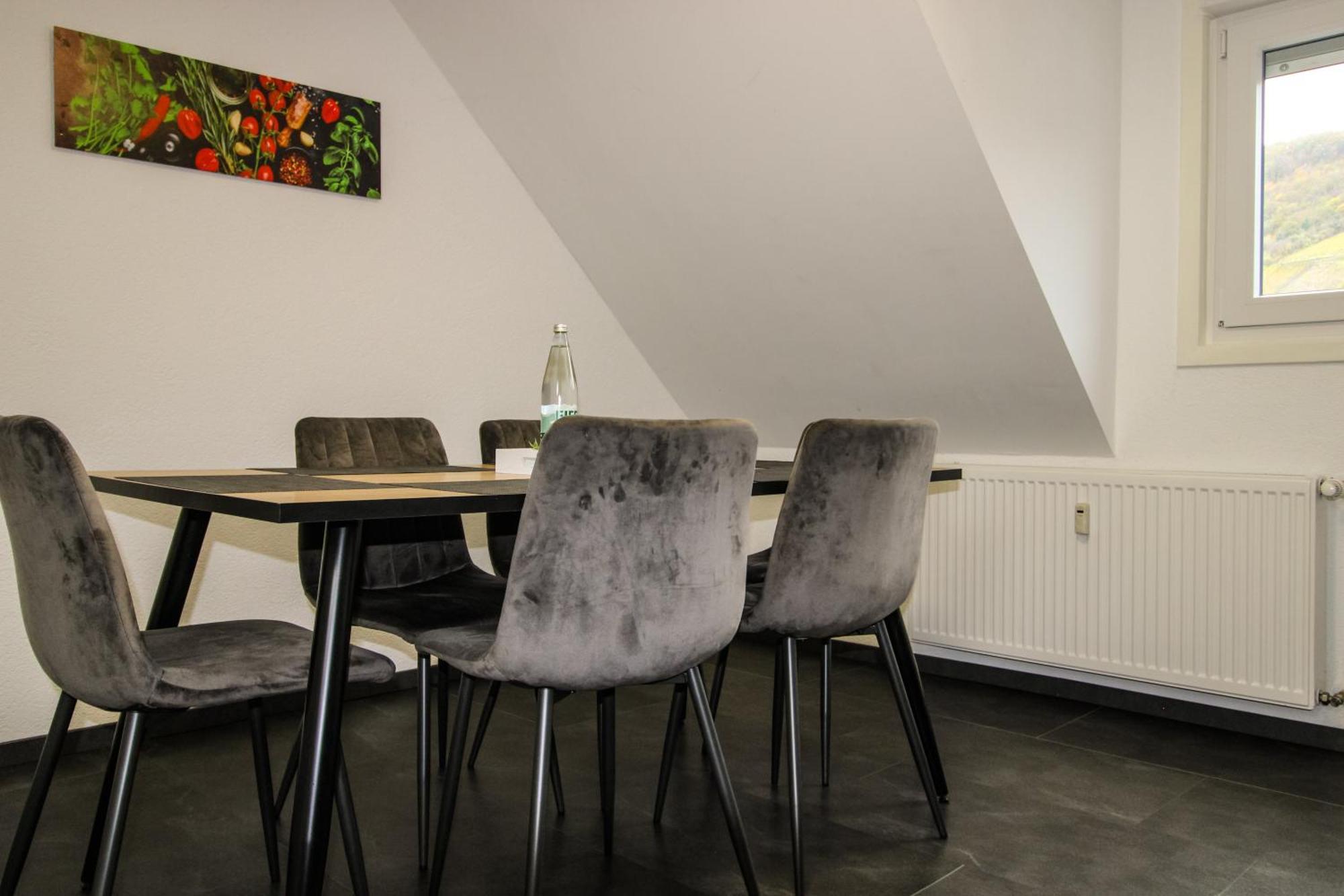 Sweet Six, Balkon, Netflix, Boxspringbetten, Hochwertiges Bad Zell an der Mosel Ngoại thất bức ảnh