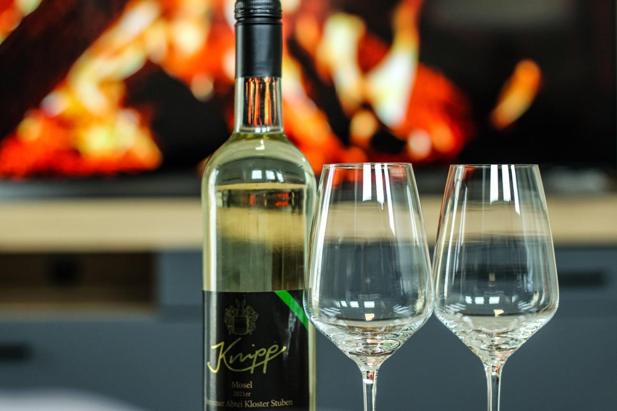 Sweet Six, Balkon, Netflix, Boxspringbetten, Hochwertiges Bad Zell an der Mosel Ngoại thất bức ảnh